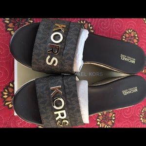 Michael Kors Slides/Sandals